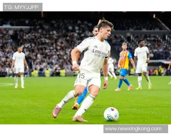 赫伊森伤情无碍将全力出战皇马对阵埃尔切的关键比赛 赫伊森伤情无碍将全力出战皇马对阵埃尔切的关键比赛