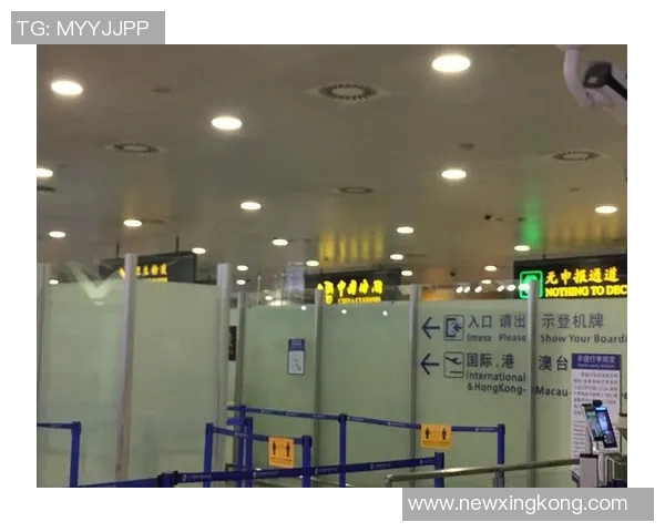 巴黎大巴在毕尔巴鄂遭袭球员们紧急前往机场避险 巴黎大巴在毕尔巴鄂遭袭球员们紧急前往机场避险