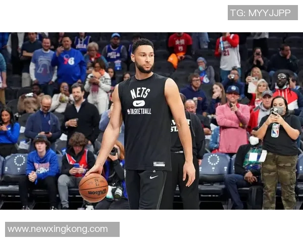 西蒙斯与普理查德联手发威半场三分雨助力球队28分狂潮 西蒙斯与普理查德联手发威半场三分雨助力球队28分狂潮